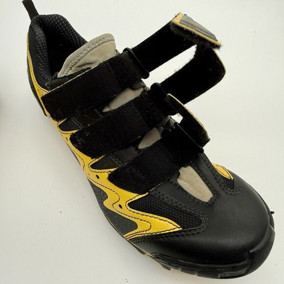 SPECIALIZED Body Geomentry Clipless Cycling Shoes Men US 9 Yellow 6113-3242 READ